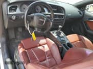 ✅ 2011 Audi S5 Prestige • VIN: WAU3VAFRXBA002004 • Лот: 66372225. Опубликован ранее на Copart с пробегом 67 962 миль. Бесплатный доступ к архиву аукционных продаж из США и подробный отчёт об истории автомобиля на DreamBid. Изображение 8.