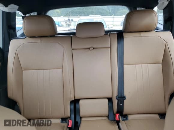 ✅ 2023 Volkswagen Tiguan SE R-Line Black • VIN: 3VVCB7AX9PM111182 • Lot: 85003455. Wystawiony na Copart z przebiegiem 41 036 mil. Bezpłatny archiwum sprzedaży aukcyjnych z USA i szczegółowy raport historii pojazdu na DreamBid. Zdjęcie 10.