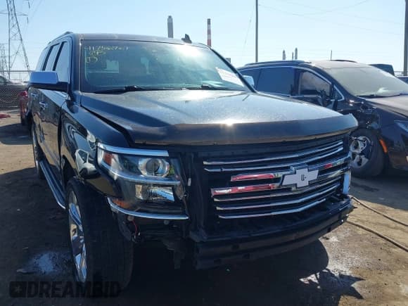 ✅ 2019 Chevrolet Tahoe Premier • VIN: 1GNSKCKC4KR125987 • Lot: 41756961. Listed on IAAI with 125,804 mi. Free auction sales archive from the USA and detailed vehicle history report at DreamBid. Image 1.