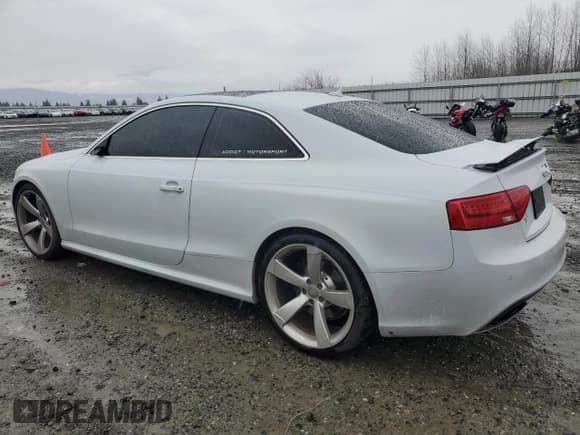 ✅ 2013 Audi RS 5 • VIN: WUAC6AFR4DA902998 • Lot: 46179095. Listed on Copart with 79,590 mi. Free auction sales archive from the USA and detailed vehicle history report at DreamBid. Image 2.