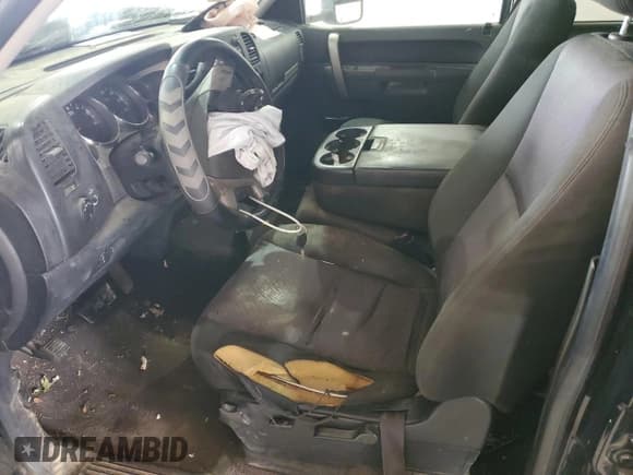 ✅ 2010 Chevrolet Silverado 2500HD LT • VIN: 1GC4KXBG5AF143295 • Лот: 91633285. Опубликован ранее на Copart с пробегом 354 834 миль. Бесплатный доступ к архиву аукционных продаж из США и подробный отчёт об истории автомобиля на DreamBid. Изображение 7.