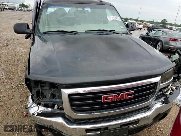 ✅ 2004 GMC Sierra 2500HD SLT • VIN: 1GTHK23114F143006 • Lot: 55283215. Wystawiony na Copart z przebiegiem Nie podano. Bezpłatny archiwum sprzedaży aukcyjnych z USA i szczegółowy raport historii pojazdu na DreamBid. Zdjęcie 13.