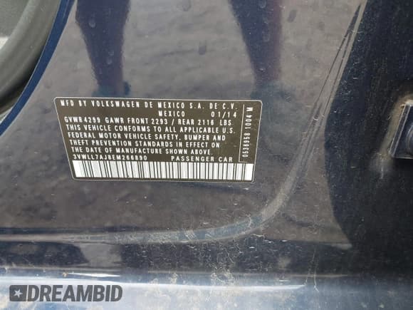 ✅ 2014 Volkswagen Jetta TDI w/Premium/Nav • VIN: 3VWLL7AJ8EM266890 • Lot: 42473906. Listed on IAAI with 146,306 mi. Free auction sales archive from the USA and detailed vehicle history report at DreamBid. Image 9.