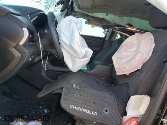 ✅ 2020 Chevrolet Traverse LS • VIN: 1GNERFKW5LJ126215 • Lot: 86410095. Listed on Copart with 105,830 mi. Free auction sales archive from the USA and detailed vehicle history report at DreamBid. Image 7.