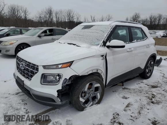 ✅ 2022 Hyundai Venue Limited • VIN: KMHRC8A38NU165750 • Lot: 87469574. Listed on Copart with 9,887 mi. Free auction sales archive from the USA and detailed vehicle history report at DreamBid. Image 1.