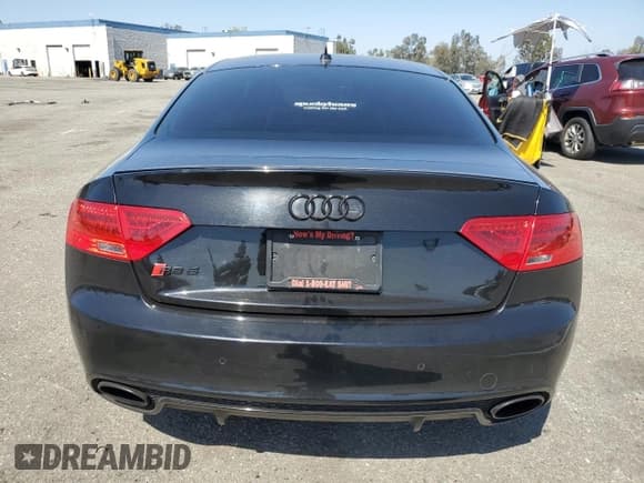 ✅ 2015 Audi RS 5 • VIN: WUAC6AFR9FA901588 • Lot: 61548775. Listed on Copart with 84,874 mi. Free auction sales archive from the USA and detailed vehicle history report at DreamBid. Image 6.