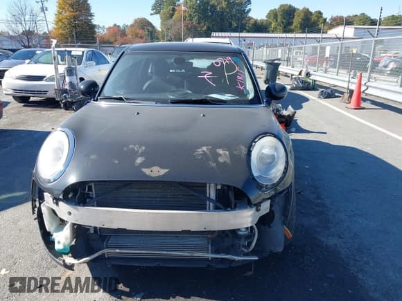 ✅ 2015 MINI Hardtop 4 Door • VIN: WMWXS5C59FT830719 • Lot: 43610367. Listed on IAAI with 90,169 mi. Free auction sales archive from the USA and detailed vehicle history report at DreamBid. Image 13.