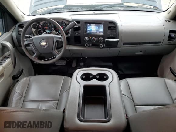 ✅ 2012 Chevrolet Silverado 2500HD Work Truck • VIN: 1GC2KVCG2CZ200144 • Lot: 43999055. Wystawiony na Copart z przebiegiem 150 845 mil. Bezpłatny archiwum sprzedaży aukcyjnych z USA i szczegółowy raport historii pojazdu na DreamBid. Zdjęcie 8.