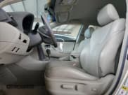 ✅ 2008 Toyota Camry • VIN: 4T1BB46K48U037135 • Lot: 92860085. Wystawiony na Copart z przebiegiem 81 553 mil. Bezpłatny archiwum sprzedaży aukcyjnych z USA i szczegółowy raport historii pojazdu na DreamBid. Zdjęcie 7.