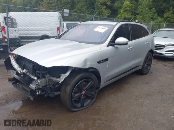 ✅ 2017 Jaguar F-Pace 35t R-Sport • VIN: SADCL2BV1HA895338 • Lot: 43438832. Listed on IAAI with 84,769 mi. Free auction sales archive from the USA and detailed vehicle history report at DreamBid. Image 18.