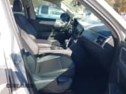 ✅ 2018 Volkswagen Atlas SE • VIN: 1V2CR2CA4JC552635 • Lot: 43647631. Wystawiony na IAAI z przebiegiem 93 186 mil. Bezpłatny archiwum sprzedaży aukcyjnych z USA i szczegółowy raport historii pojazdu na DreamBid. Zdjęcie 5.