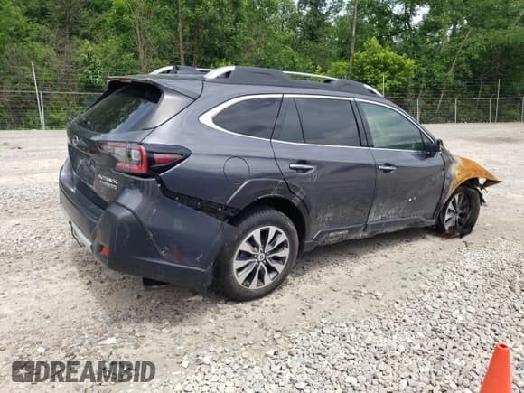 ✅ 2023 Subaru Outback Touring XT • VIN: 4S4BTGPD3P3207746 • Lot: 60961555. Listed on Copart with Not provided. Free auction sales archive from the USA and detailed vehicle history report at DreamBid. Image 3.