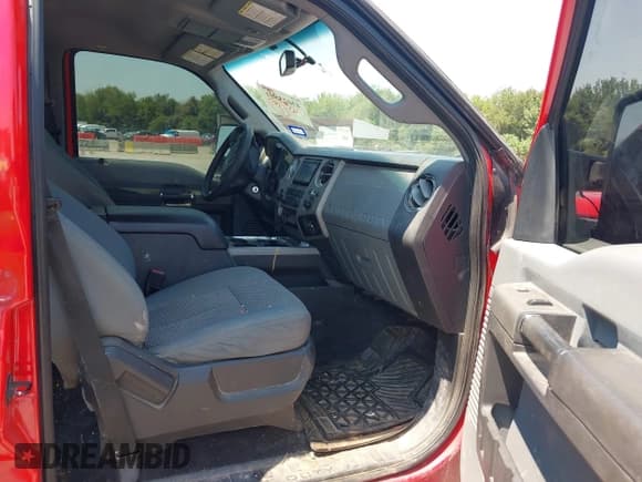 ✅ 2016 Ford F-250 Lariat • VIN: 1FT7W2BT3GED38487 • Lot: 43023801. Listed on IAAI with 247,942 mi. Free auction sales archive from the USA and detailed vehicle history report at DreamBid. Image 5.