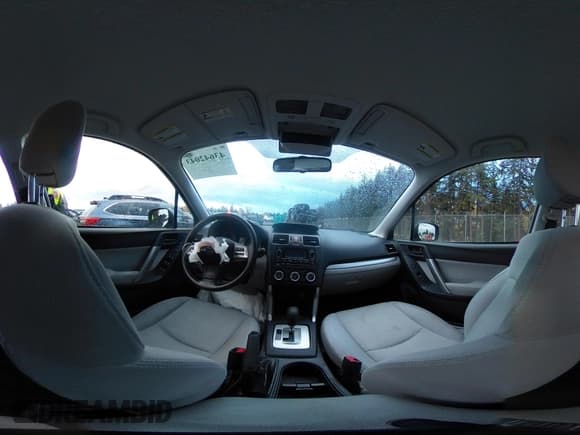 ✅ 2015 Subaru Forester 2.5i • VIN: JF2SJAAC2FH569318 • Lot: 43642043. Wystawiony na IAAI z przebiegiem 97 108 mil. Bezpłatny archiwum sprzedaży aukcyjnych z USA i szczegółowy raport historii pojazdu na DreamBid. Zdjęcie 21.