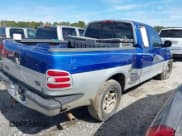 ✅ 1998 Ford F-150 XL • VIN: 1FTRX07L9WKB52729 • Lot: 41599414. Wystawiony na IAAI z przebiegiem 343 167 mil. Bezpłatny archiwum sprzedaży aukcyjnych z USA i szczegółowy raport historii pojazdu na DreamBid. Zdjęcie 4.