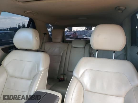 ✅ 2013 Mercedes-Benz M 350 • VIN: 4JGDA5JB7DA215849 • Лот: 42850805. Опубликован ранее на Copart с пробегом Не указан. Бесплатный доступ к архиву аукционных продаж из США и подробный отчёт об истории автомобиля на DreamBid. Изображение 10.