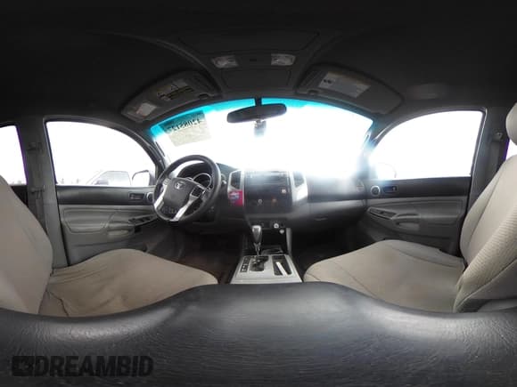 ✅ 2012 Toyota Tacoma PreRunner • VIN: 3TMKU4HN4CM033430 • Lot: 42085127. Listed on IAAI with 138,794 mi. Free auction sales archive from the USA and detailed vehicle history report at DreamBid. Image 18.