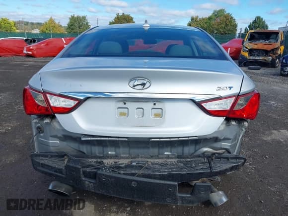 ✅ 2011 Hyundai Sonata SE • VIN: 5NPEC4ABXBH279452 • Lot: 43451578. Wystawiony na IAAI z przebiegiem 155 234 mil. Bezpłatny archiwum sprzedaży aukcyjnych z USA i szczegółowy raport historii pojazdu na DreamBid. Zdjęcie 6.