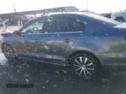 ✅ 2017 Volkswagen Jetta S • VIN: 3VW2B7AJ3HM392903 • Lot: 43660966. Wystawiony na IAAI z przebiegiem 95 096 mil. Bezpłatny archiwum sprzedaży aukcyjnych z USA i szczegółowy raport historii pojazdu na DreamBid. Zdjęcie 14.