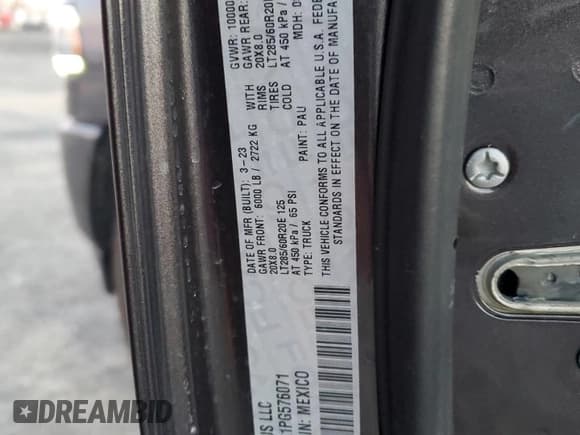 ✅ 2023 Ram 2500 Laramie • VIN: 3C6UR5NL1PG576071 • Lot: 87913195. Wystawiony na Copart z przebiegiem 54 290 mil. Bezpłatny archiwum sprzedaży aukcyjnych z USA i szczegółowy raport historii pojazdu na DreamBid. Zdjęcie 12.