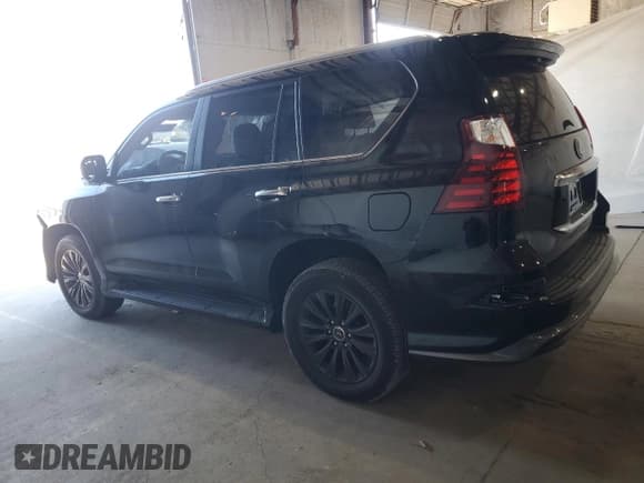 ✅ 2020 Lexus GX 460 Premium • VIN: JTJAM7BX7L5241330 • Лот: 89541135. Опубликован ранее на Copart с пробегом 68 302 миль. Бесплатный доступ к архиву аукционных продаж из США и подробный отчёт об истории автомобиля на DreamBid. Изображение 2.