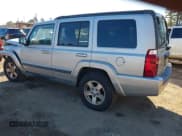 ✅ 2007 Jeep Commander Sport • VIN: 1J8HH48K77C587615 • Lot: 41149777. Wystawiony na IAAI z przebiegiem 167 871 mil. Bezpłatny archiwum sprzedaży aukcyjnych z USA i szczegółowy raport historii pojazdu na DreamBid. Zdjęcie 3.