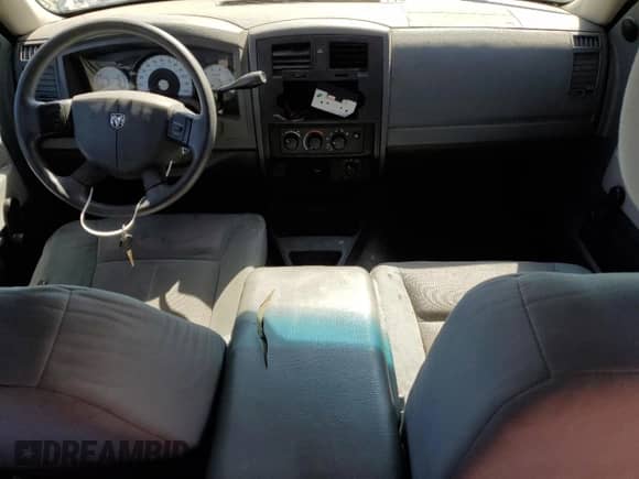 2005 Dodge Dakota ST with VIN 1D7HW28K55S259104, listed as a Copart auction lot 55859185 with 143,004 mi miles and Salvage title. Bid and sale history available at DreamBid. Image 8.