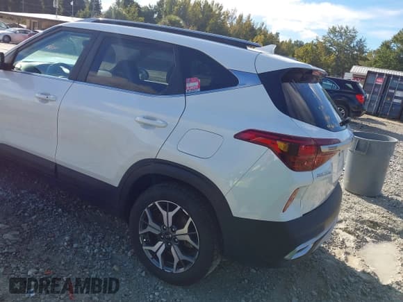 ✅ 2021 Kia Seltos EX • VIN: KNDERCAA7M7195256 • Lot: 43444289. Listed on IAAI with 86,141 mi. Free auction sales archive from the USA and detailed vehicle history report at DreamBid. Image 3.