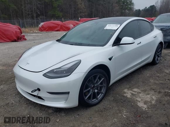 ✅ 2021 Tesla Model 3 Long Range • VIN: 5YJ3E1EB9MF014985 • Lot: 41672208. Wystawiony na IAAI z przebiegiem 52 222 mil. Bezpłatny archiwum sprzedaży aukcyjnych z USA i szczegółowy raport historii pojazdu na DreamBid. Zdjęcie 19.
