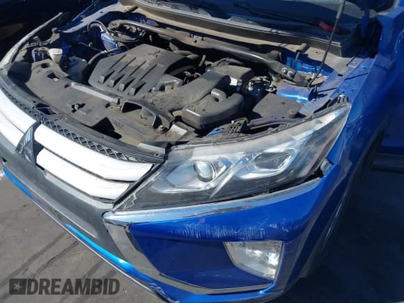 ✅ 2018 Mitsubishi Eclipse Cross ES • VIN: JA4AT3AA7JZ062037 • Лот: 43523335. Опубликован ранее на IAAI с пробегом 85 360 миль. Бесплатный доступ к архиву аукционных продаж из США и подробный отчёт об истории автомобиля на DreamBid. Изображение 17.