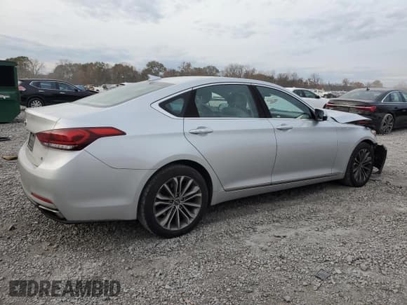 ✅ 2015 Hyundai Genesis 3.8L • VIN: KMHGN4JE5FU061939 • Lot: 83413684. Wystawiony na Copart z przebiegiem 223 597 mil. Bezpłatny archiwum sprzedaży aukcyjnych z USA i szczegółowy raport historii pojazdu na DreamBid. Zdjęcie 3.
