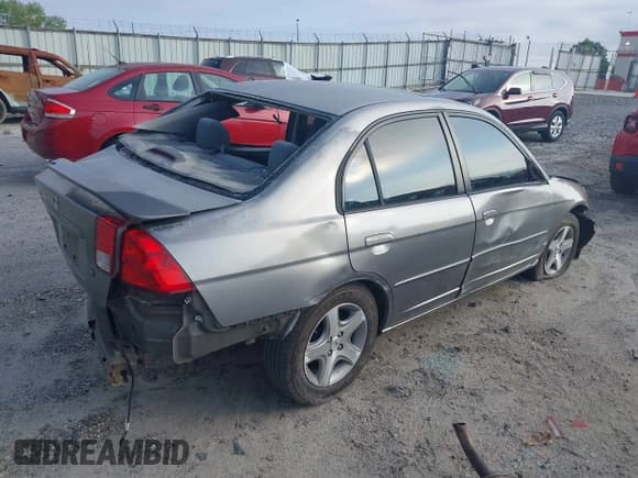 ✅ 2005 Honda Civic EX SSRS • VIN: 2HGES26875H549949 • Лот: 42127207. Опубликован ранее на IAAI с пробегом 276 638 миль. Бесплатный доступ к архиву аукционных продаж из США и подробный отчёт об истории автомобиля на DreamBid. Изображение 4.