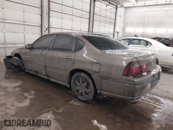✅ 2003 Chevrolet Impala • VIN: 2G1WF52E739332311 • Lot: 43818883. Wystawiony na IAAI z przebiegiem 181 657 mil. Bezpłatny archiwum sprzedaży aukcyjnych z USA i szczegółowy raport historii pojazdu na DreamBid. Zdjęcie 3.