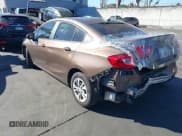 ✅ 2019 Chevrolet Cruze LS • VIN: 1G1BC5SMXK7126656 • Lot: 43546090. Listed on IAAI with 87,531 mi. Free auction sales archive from the USA and detailed vehicle history report at DreamBid. Image 3.