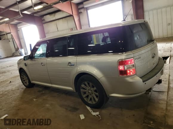✅ 2010 Ford Flex SEL • VIN: 2FMGK5CC9ABD03110 • Лот: 66841305. Опубликован ранее на Copart с пробегом 155 252 миль. Бесплатный доступ к архиву аукционных продаж из США и подробный отчёт об истории автомобиля на DreamBid. Изображение 2.