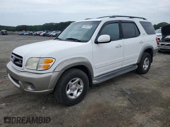 ✅ 2001 Toyota Sequoia SR5 • VIN: 5TDBT44A91S020515 • Lot: 63463725. Listed on Copart with 117,062 mi. Free auction sales archive from the USA and detailed vehicle history report at DreamBid. Image 1.