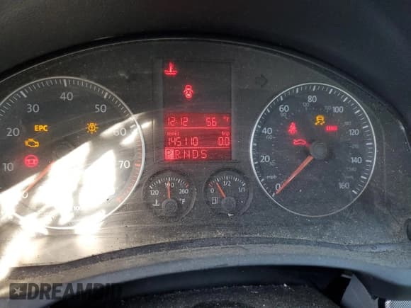 ✅ 2008 Volkswagen Jetta S • VIN: 3VWHM71K28M019011 • Lot: 82537815. Listed on Copart with 145,110 mi. Free auction sales archive from the USA and detailed vehicle history report at DreamBid. Image 9.