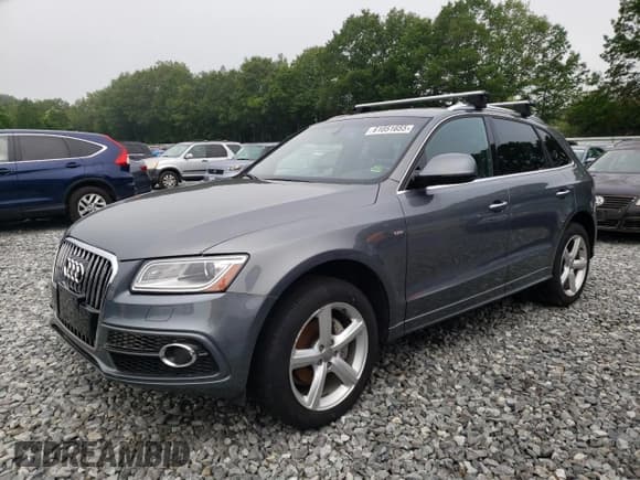 ✅ 2017 Audi Q5 Premium Plus • VIN: WA1M2AFP9HA096023 • Lot: 61051655. Wystawiony na Copart z przebiegiem 85 666 mil. Bezpłatny archiwum sprzedaży aukcyjnych z USA i szczegółowy raport historii pojazdu na DreamBid. Zdjęcie 1.