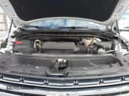 ✅ 2023 Chevrolet Suburban Premier • VIN: 1GNSKFKDXPR393461 • Lot: 43639375. Wystawiony na IAAI z przebiegiem 90 211 mil. Bezpłatny archiwum sprzedaży aukcyjnych z USA i szczegółowy raport historii pojazdu na DreamBid. Zdjęcie 10.