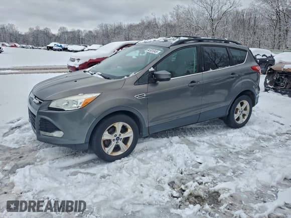 ✅ 2013 Ford Escape SE • VIN: 1FMCU0GX5DUA57986 • Лот: 94501045. Опубликован ранее на Copart с пробегом 175 719 миль. Бесплатный доступ к архиву аукционных продаж из США и подробный отчёт об истории автомобиля на DreamBid. Изображение 1.