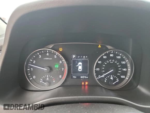 ✅ 2018 Hyundai Elantra SEL • VIN: 5NPD84LF6JH258755 • Lot: 87052065. Listed on Copart with 84,314 mi. Free auction sales archive from the USA and detailed vehicle history report at DreamBid. Image 9.