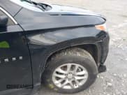 ✅ 2021 Chevrolet Traverse LT Cloth • VIN: 1GNEVMKW0MJ155431 • Lot: 41113094. Wystawiony na IAAI z przebiegiem Nie podano. Bezpłatny archiwum sprzedaży aukcyjnych z USA i szczegółowy raport historii pojazdu na DreamBid. Zdjęcie 16.