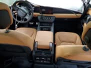 ✅ 2023 Land Rover Defender V8 • VIN: SALEWEEE9P2204485 • Лот: 44490125. Опубликован ранее на Copart с пробегом Не указан. Бесплатный доступ к архиву аукционных продаж из США и подробный отчёт об истории автомобиля на DreamBid. Изображение 8.