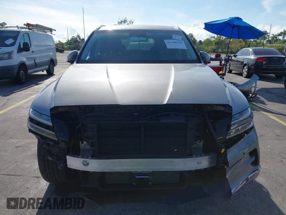 ✅ 2024 Genesis GV80 • VIN: KMUHBDSB2RU181110 • Lot: 42788620. Wystawiony na IAAI z przebiegiem 28 216 mil. Bezpłatny archiwum sprzedaży aukcyjnych z USA i szczegółowy raport historii pojazdu na DreamBid. Zdjęcie 13.