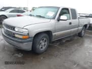 ✅ 2001 Chevrolet Silverado 1500 LT • VIN: 2GCEC19T411195686 • Лот: 43851629. Опубликован ранее на IAAI с пробегом 232 011 миль. Бесплатный доступ к архиву аукционных продаж из США и подробный отчёт об истории автомобиля на DreamBid. Изображение 2.