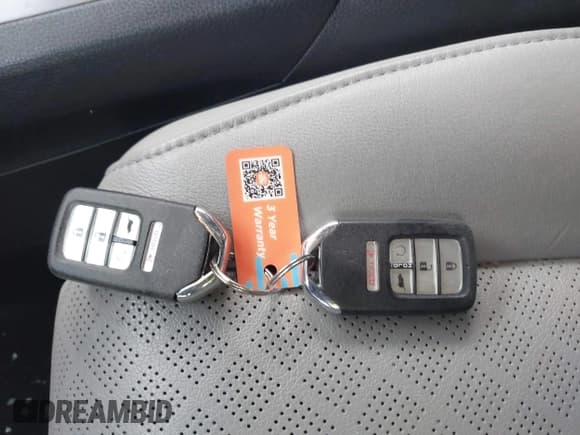 ✅ 2019 Honda Passport EX-L • VIN: 5FNYF7H54KB008780 • Lot: 43665845. Listed on IAAI with 59,459 mi. Free auction sales archive from the USA and detailed vehicle history report at DreamBid. Image 11.