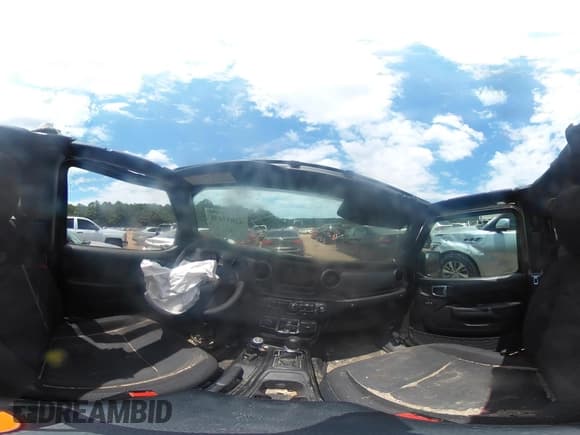 ✅ 2023 Jeep Gladiator Willys • VIN: 1C6JJTAM9PL591854 • Lot: 42817636. Wystawiony na IAAI z przebiegiem 1 954 mil. Bezpłatny archiwum sprzedaży aukcyjnych z USA i szczegółowy raport historii pojazdu na DreamBid. Zdjęcie 18.