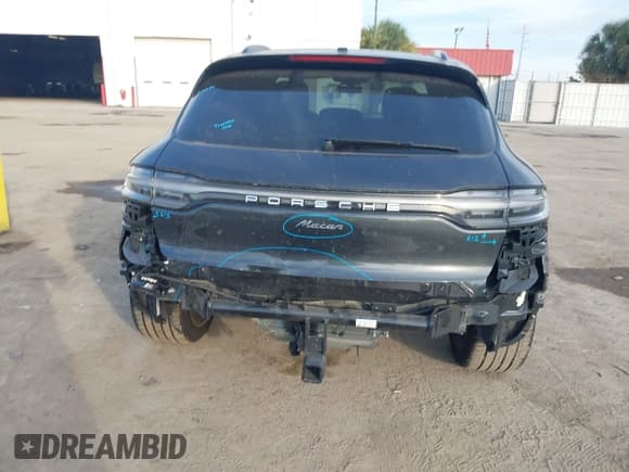 ✅ 2025 Porsche Macan • VIN: WP1AA2A57SLB02046 • Лот: 43768036. Опубликован ранее на IAAI с пробегом 5 881 миль. Бесплатный доступ к архиву аукционных продаж из США и подробный отчёт об истории автомобиля на DreamBid. Изображение 16.