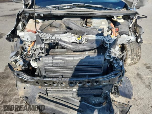 ✅ 2017 Ford C-Max SE • VIN: 1FADP5EU6HL103235 • Lot: 66640185. Wystawiony na Copart z przebiegiem 60 859 mil. Bezpłatny archiwum sprzedaży aukcyjnych z USA i szczegółowy raport historii pojazdu na DreamBid. Zdjęcie 12.