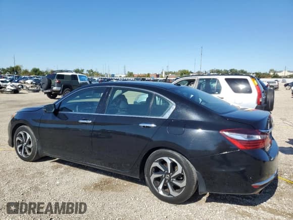 ✅ 2017 Honda Accord EX-L • VIN: 1HGCR3F82HA036636 • Lot: 82270135. Listed on Copart with 62,251 mi. Free auction sales archive from the USA and detailed vehicle history report at DreamBid. Image 2.